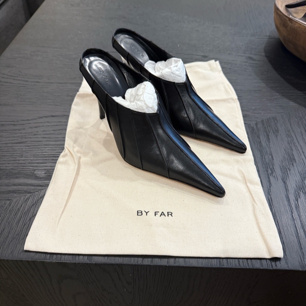 Neiman Marcus Black Pointed Heeled Mules